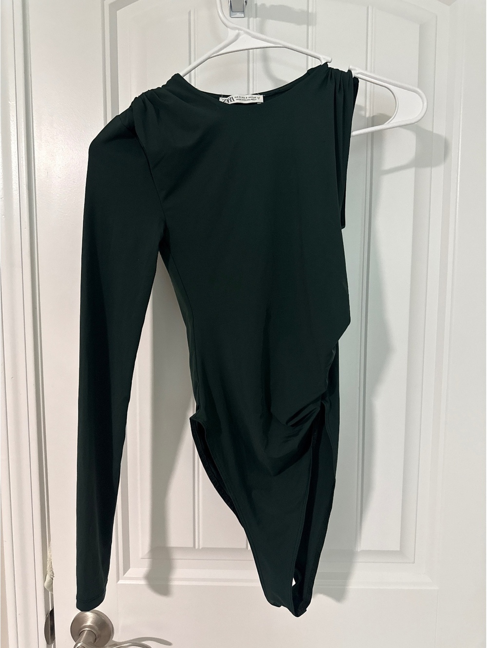 Zara Green One-Shoulder Long Sleeve Bodysuit Size Small